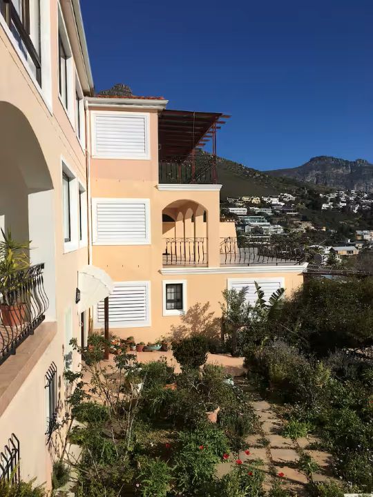 To Let 1 Bedroom Property for Rent in Llandudno Western Cape